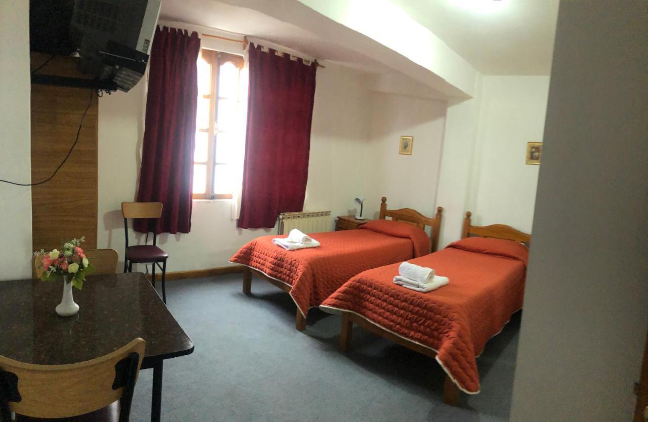 Posada Del Pinguino Ushuaia Dış mekan fotoğraf